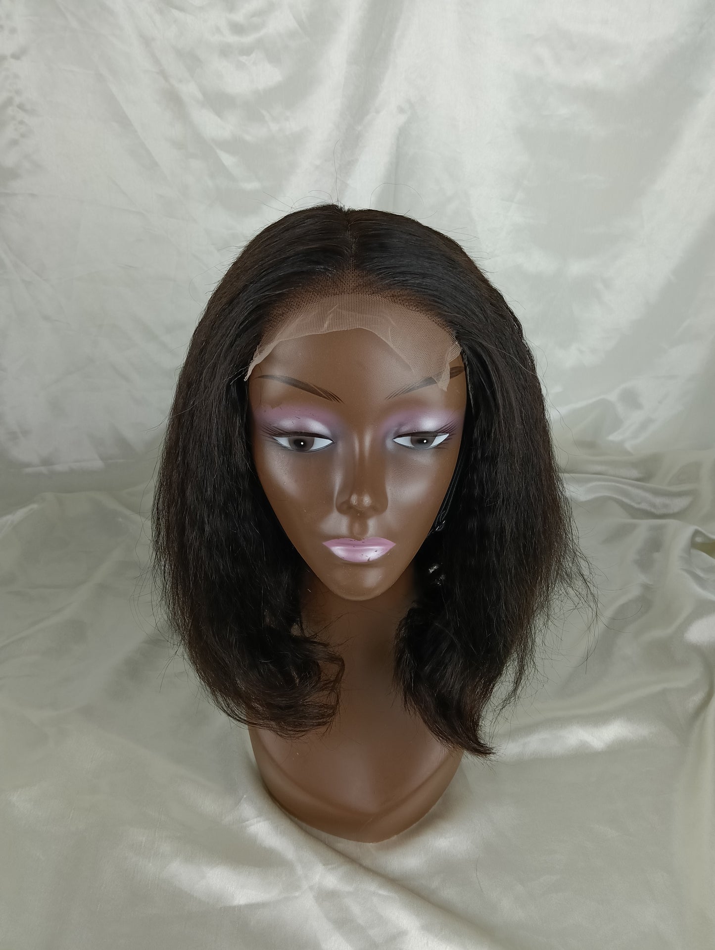 Perruque Brésilienne Kinky Straight – 12 pouces – Closure 5x5