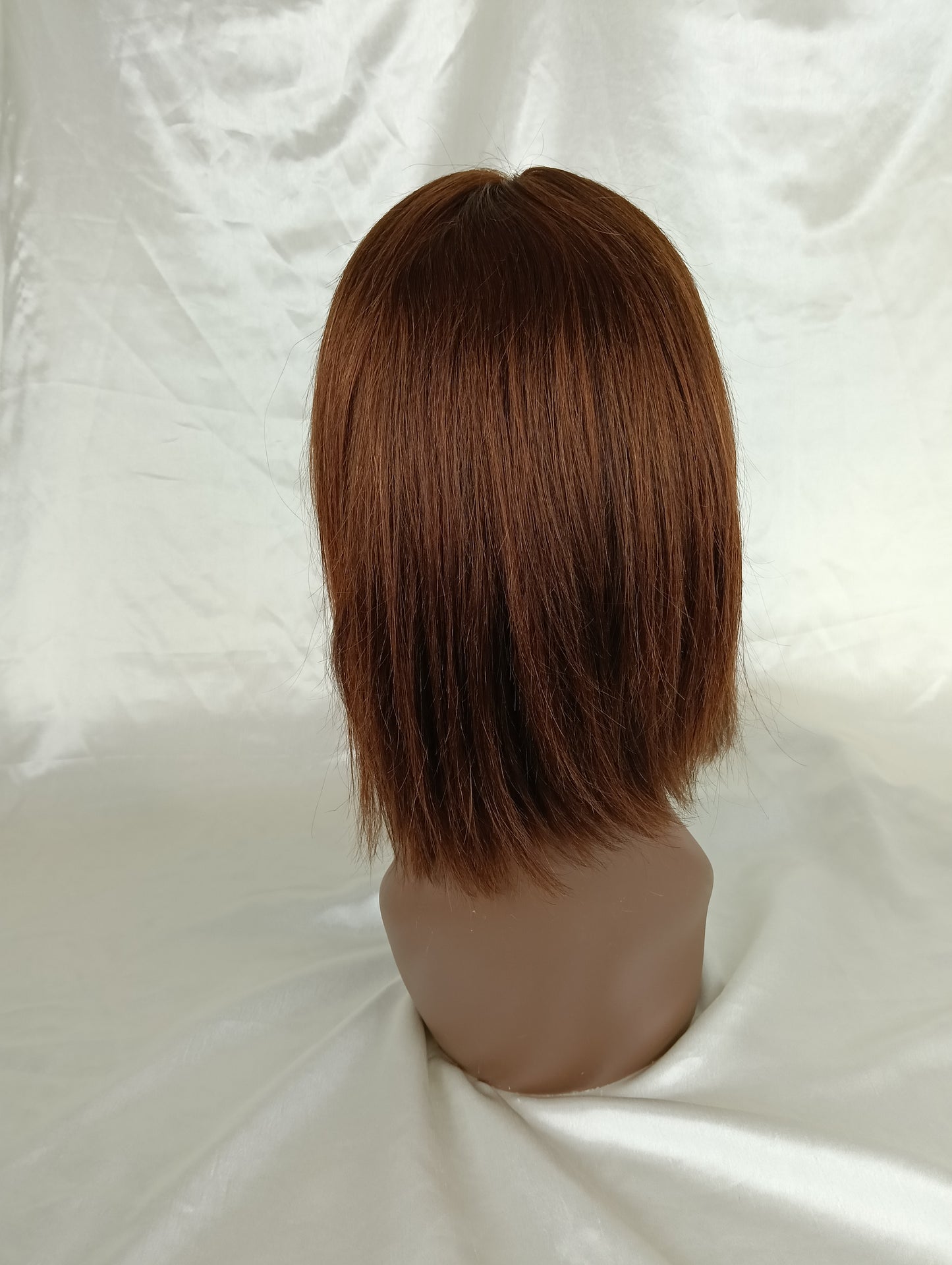 Perruque Brésilienne 10 pouces – Lace Frontal 13x4 – Couleur #4 (Brun Chocolat)