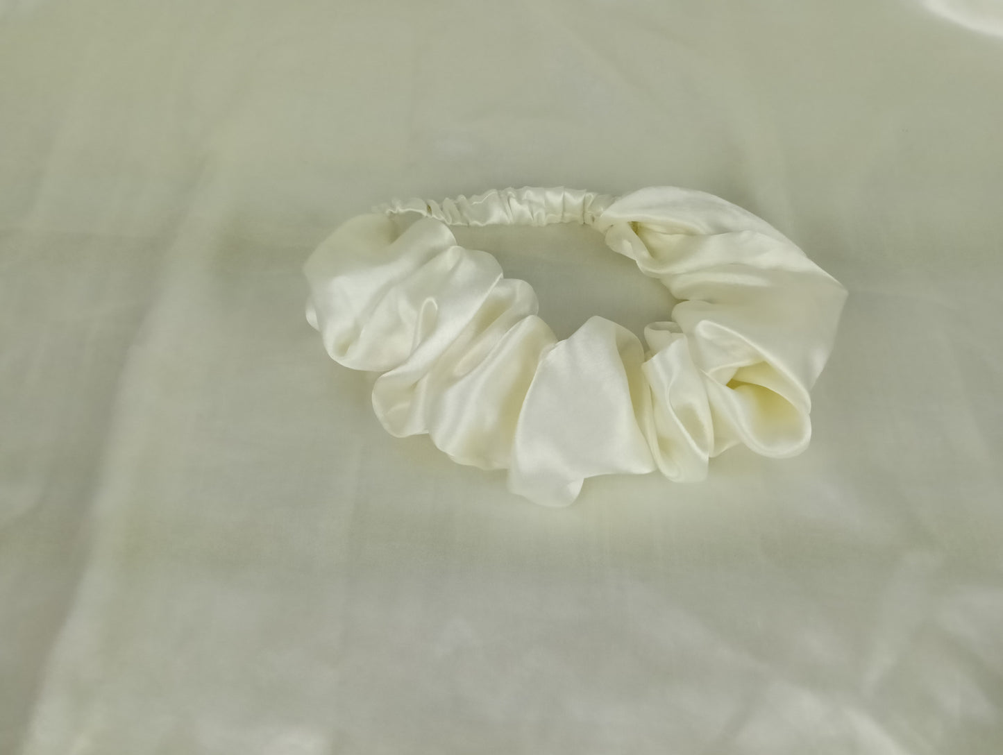 Bandeau fluffy